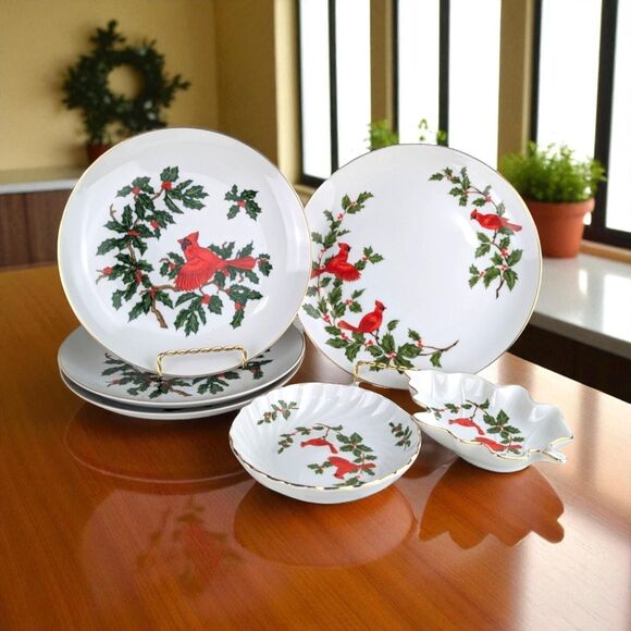 Vintage Lefton Cardinal Christmas Dishes: 6-Piece Porcelain Holiday Set - Picture 1 of 8